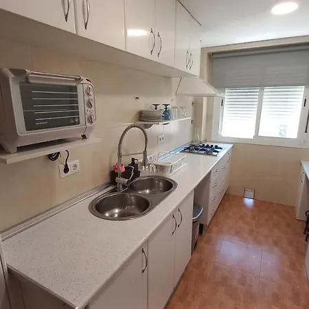Sito Cerca De Aeropuerto, Playa, Metro, Bus Apartment *